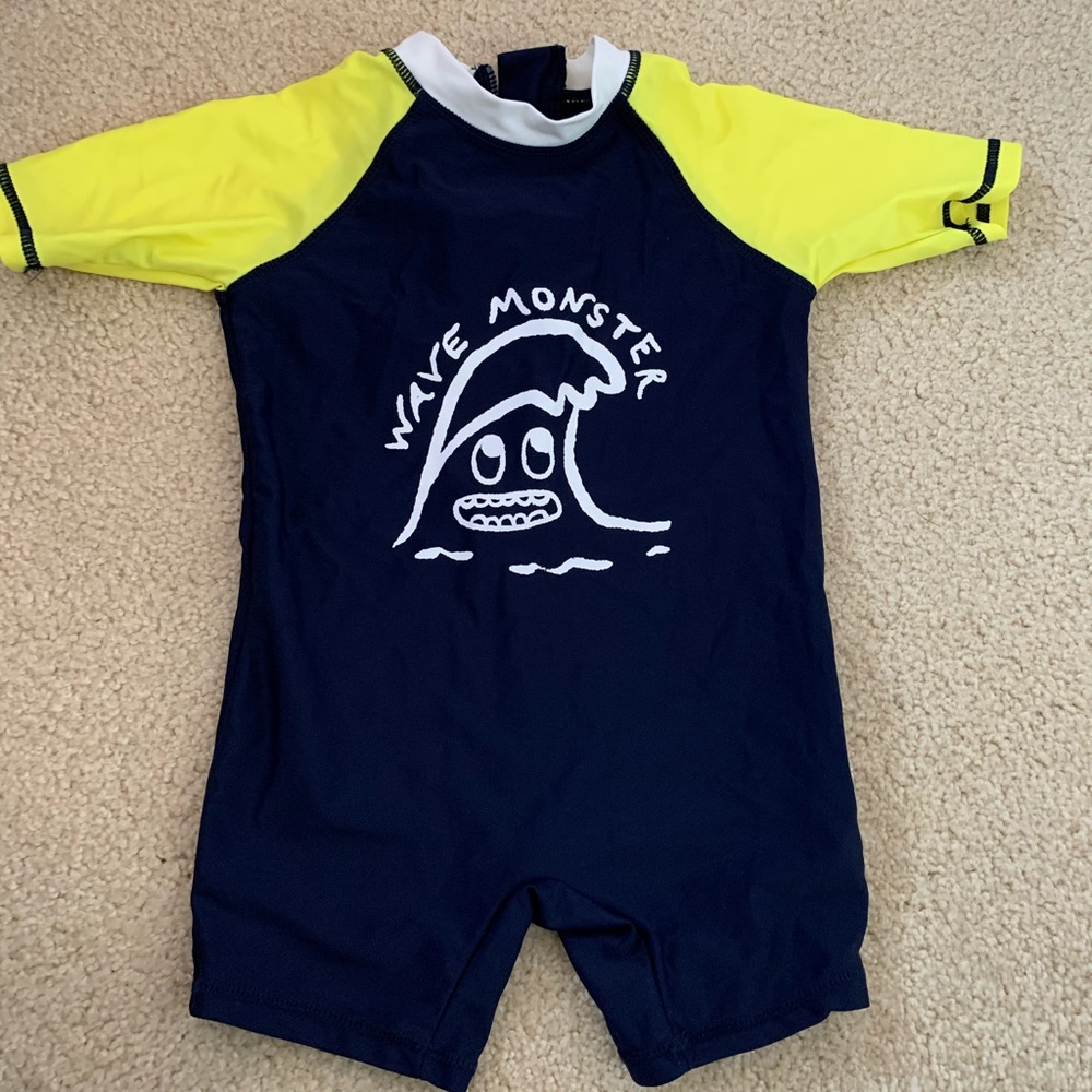 Joe Fresh one piece bathing suit Size 12-18 mths